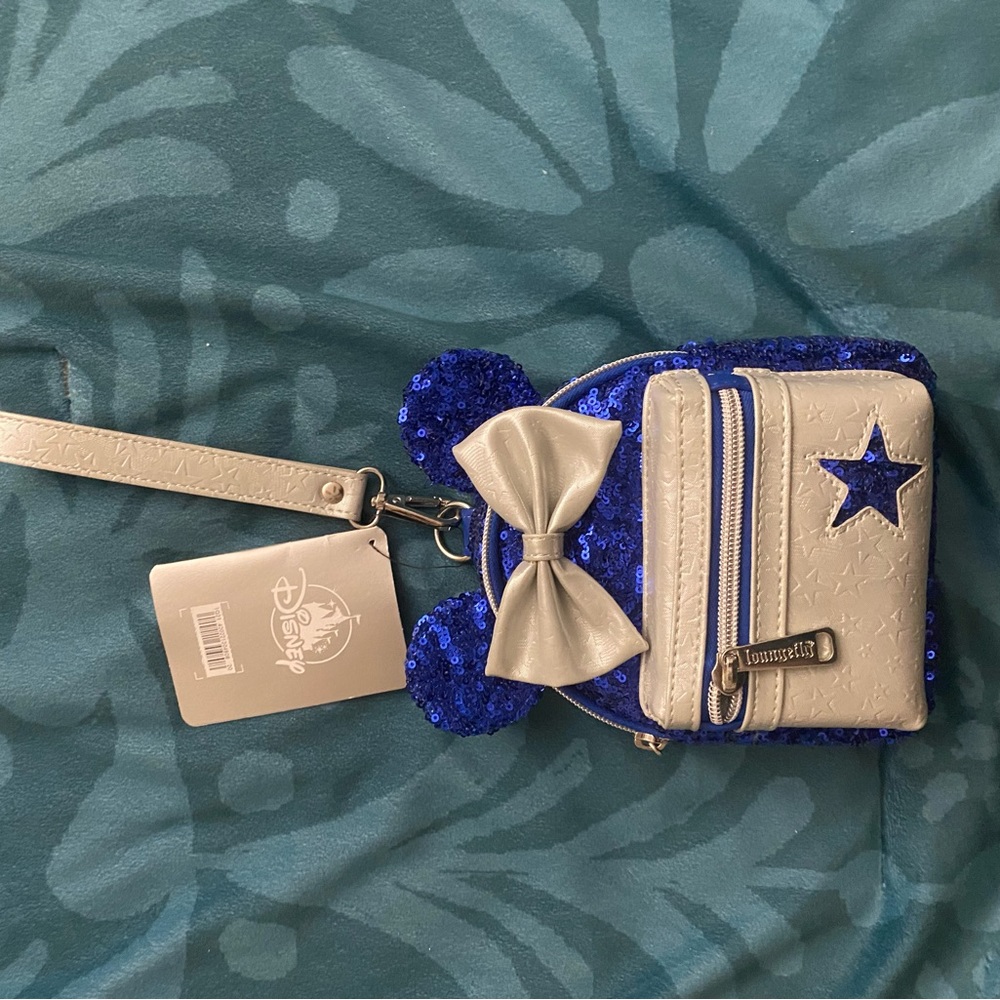 Loungefly Wristlet